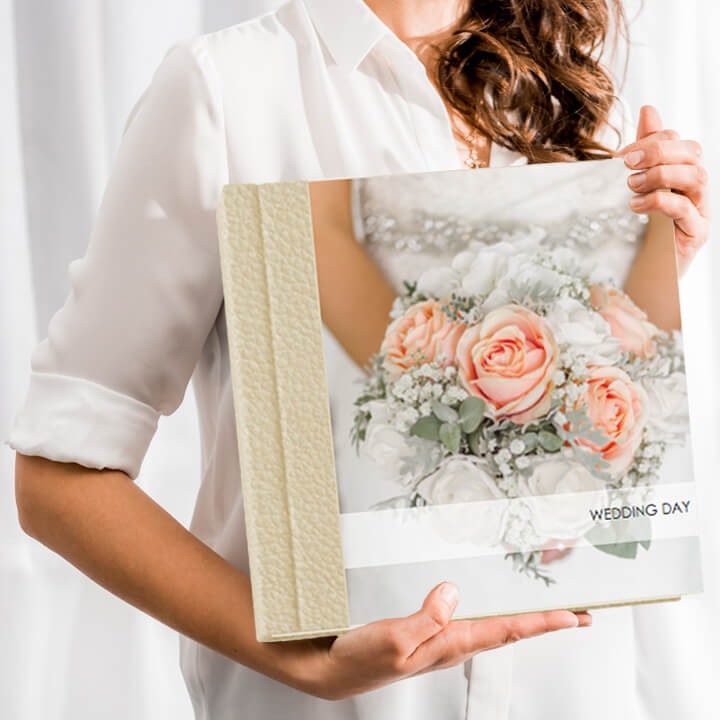 Wedding photo album gallery image