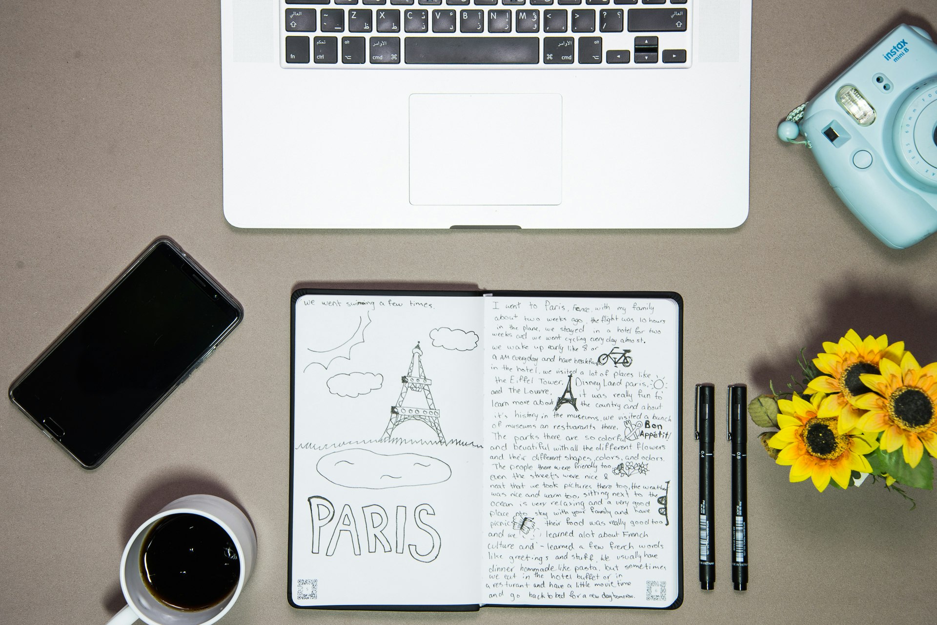 Revo Journal gallery image