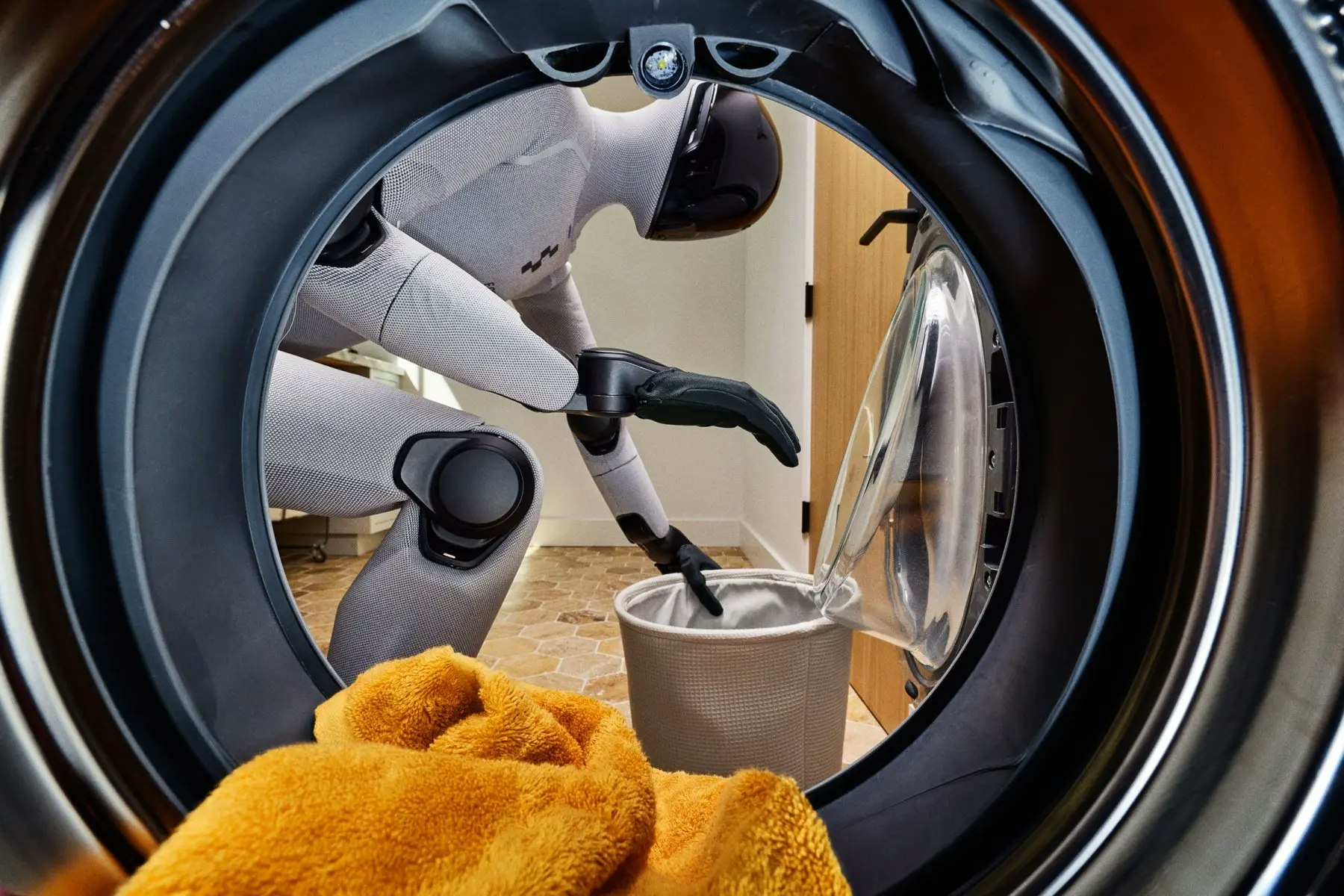 Figure 03 gallery image