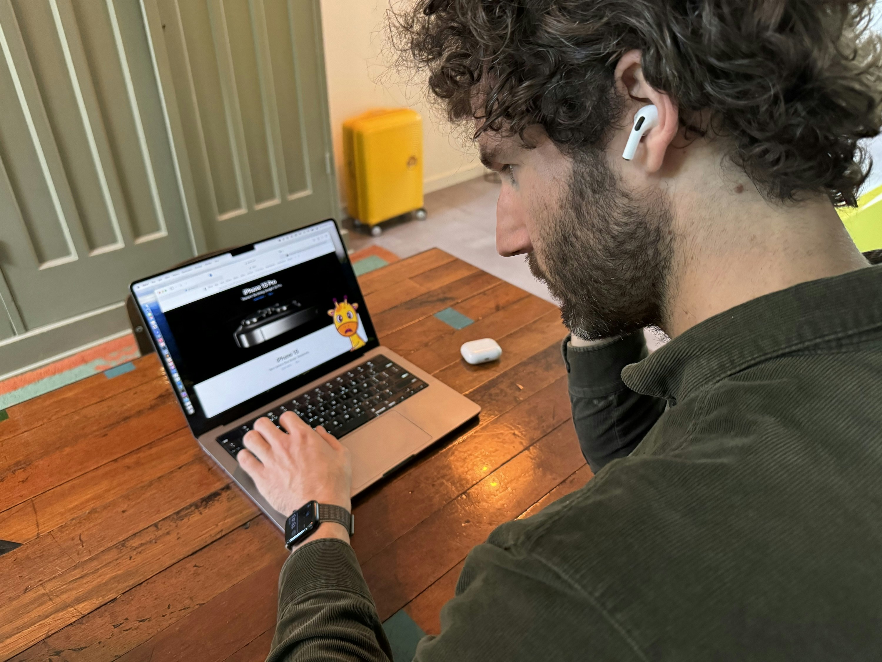 Houding - Verbeter uw houding met uw AirPods media 2