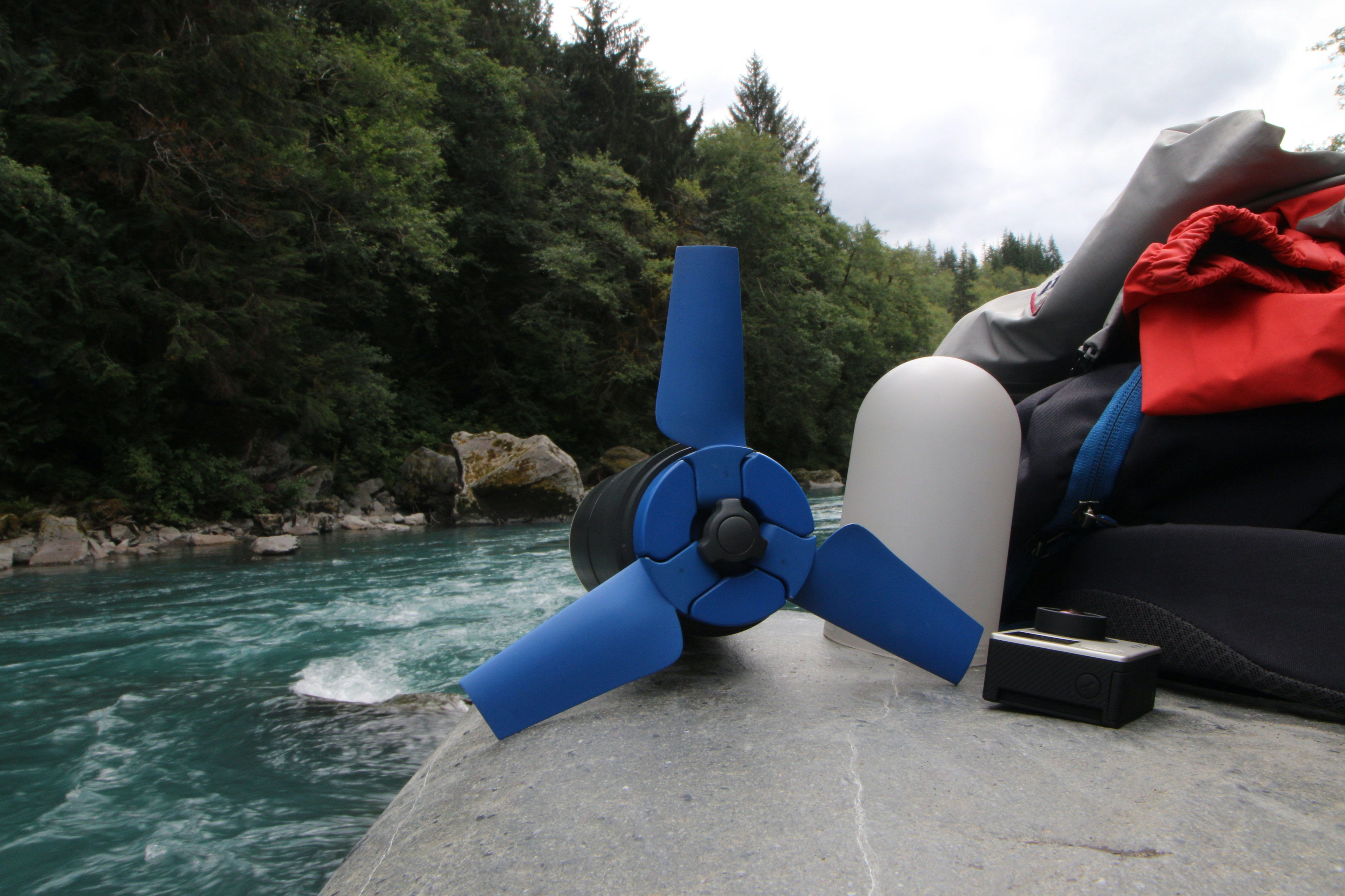 Estream: A Portable Water Power Generator Fits into Your Backpack gallery image