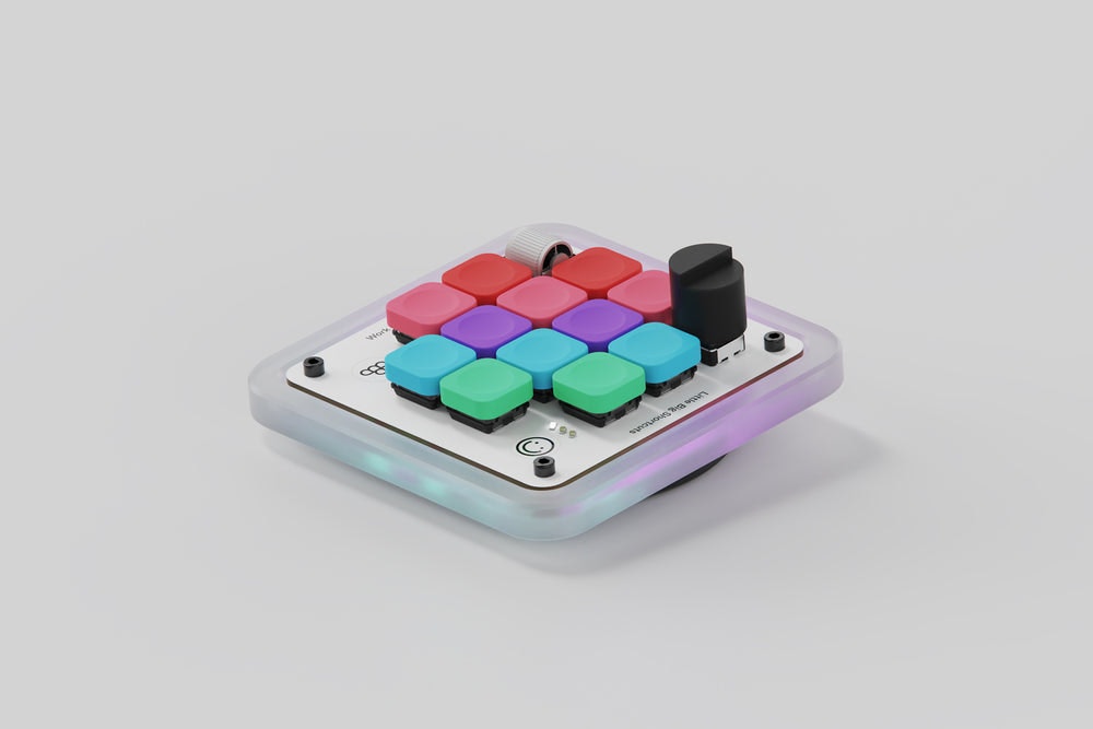 Creator Micro Keyboard by Figma logo