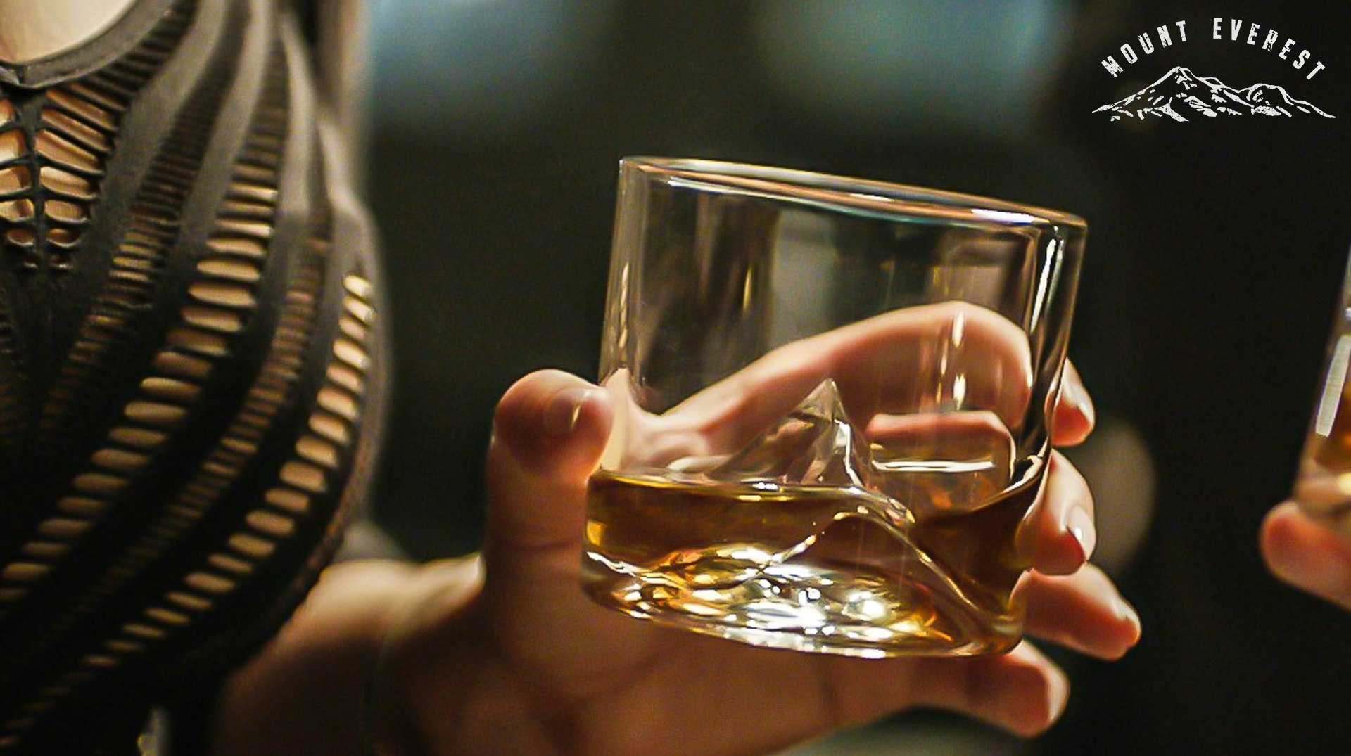Everest Crystal Whiskey Set
