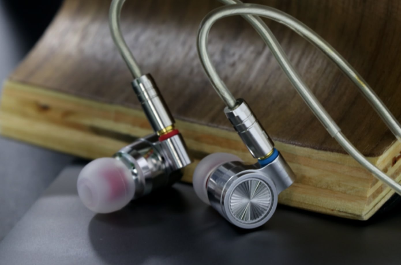 TIN HIFI T4 gallery image