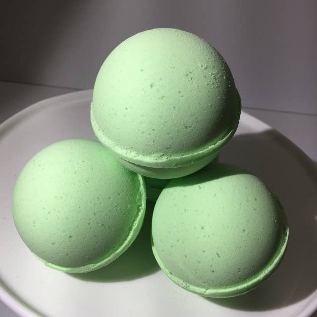 Mídia 2 de Eucalyptus Bath Bomb - Eucalyptus Bath Bomb é muito eficaz para a sua pele
