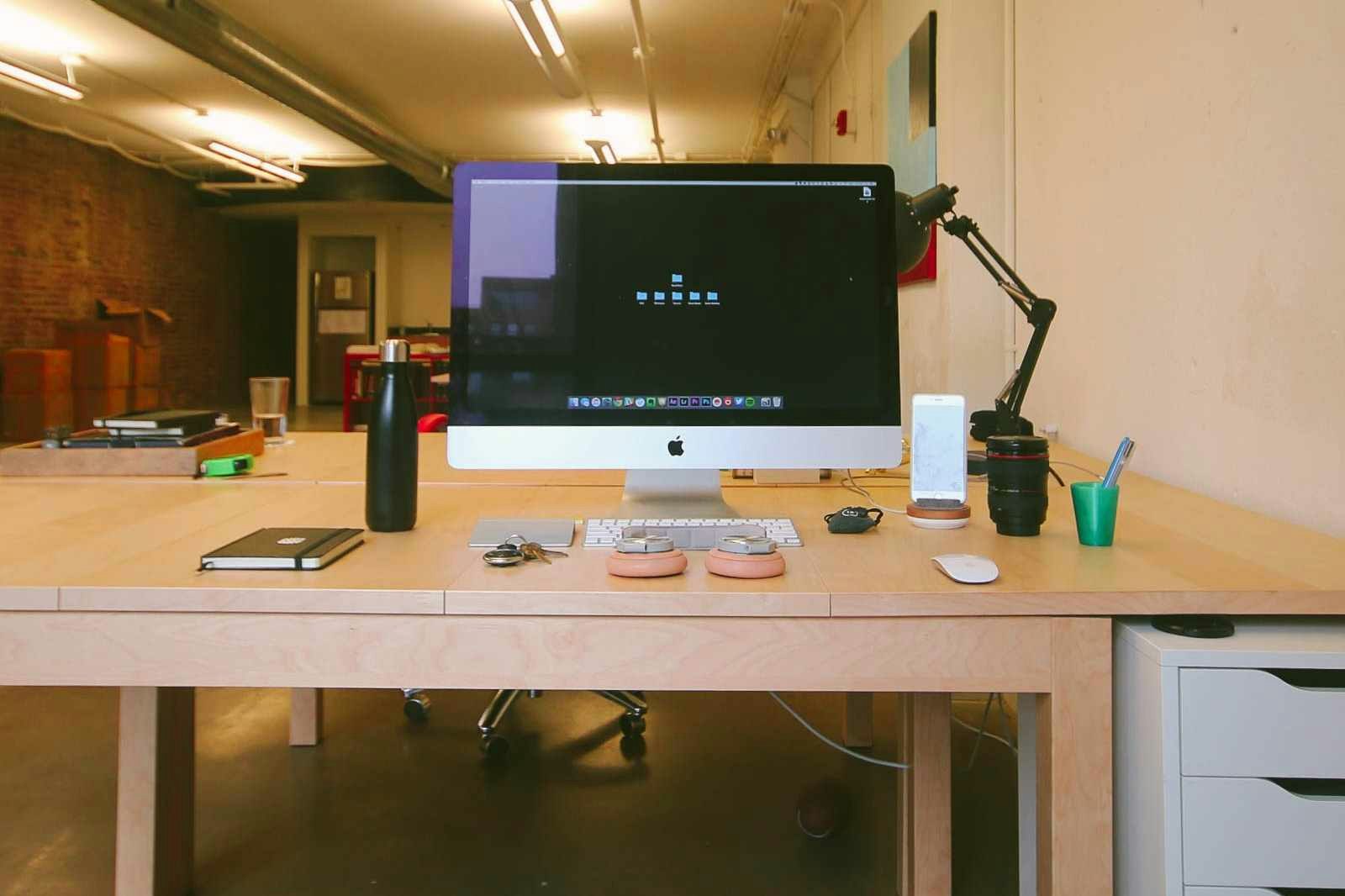 Desk Hunt gallery image