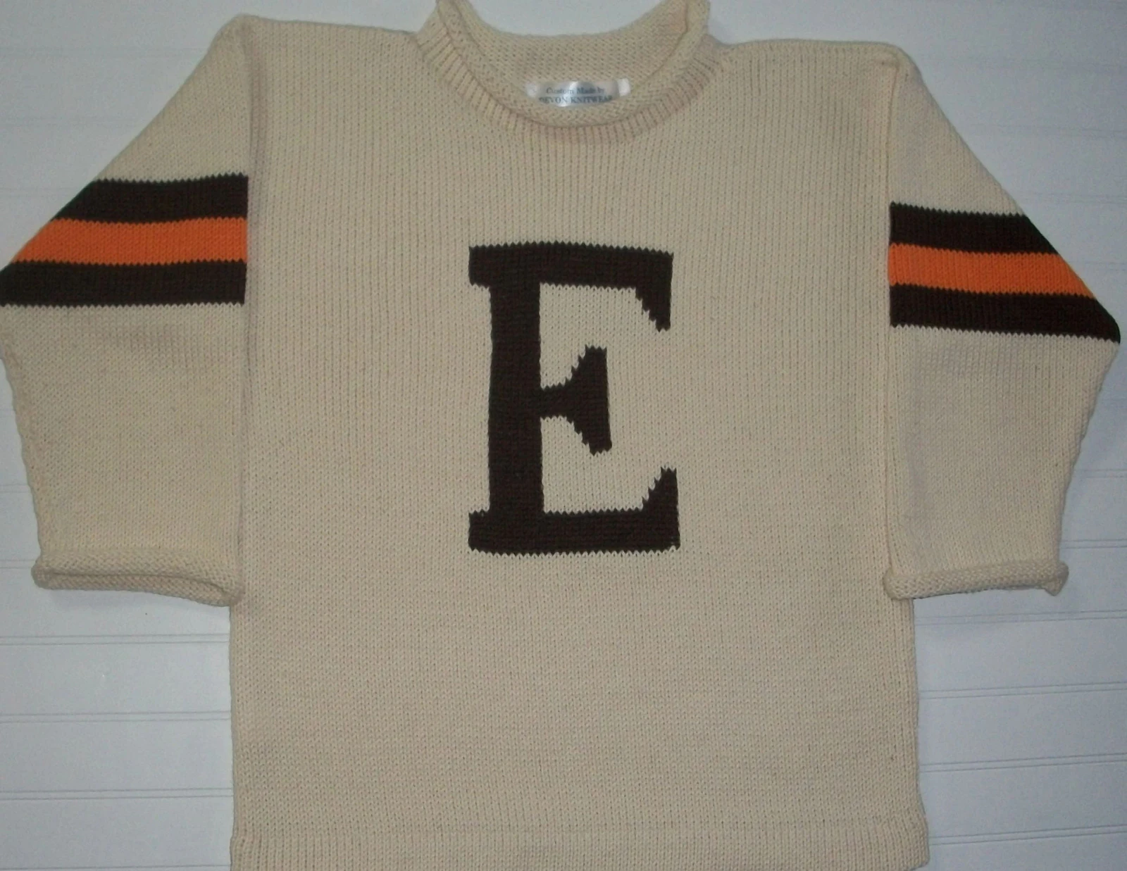 Sleeve Stripe Sweater With Letter screenshot 1