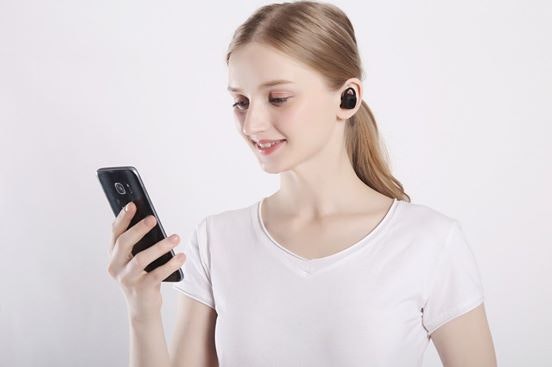 ARIA Waterproof Earbuds 🎵 💦 gallery image