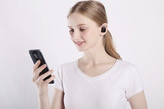 ARIA Waterproof Earbuds 🎵 💦 gallery image