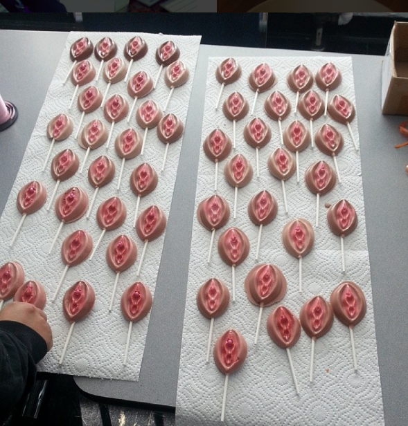 Send Trump Pussy gallery image