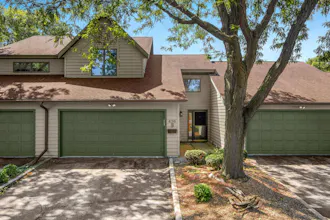 Raven Realty gallery image