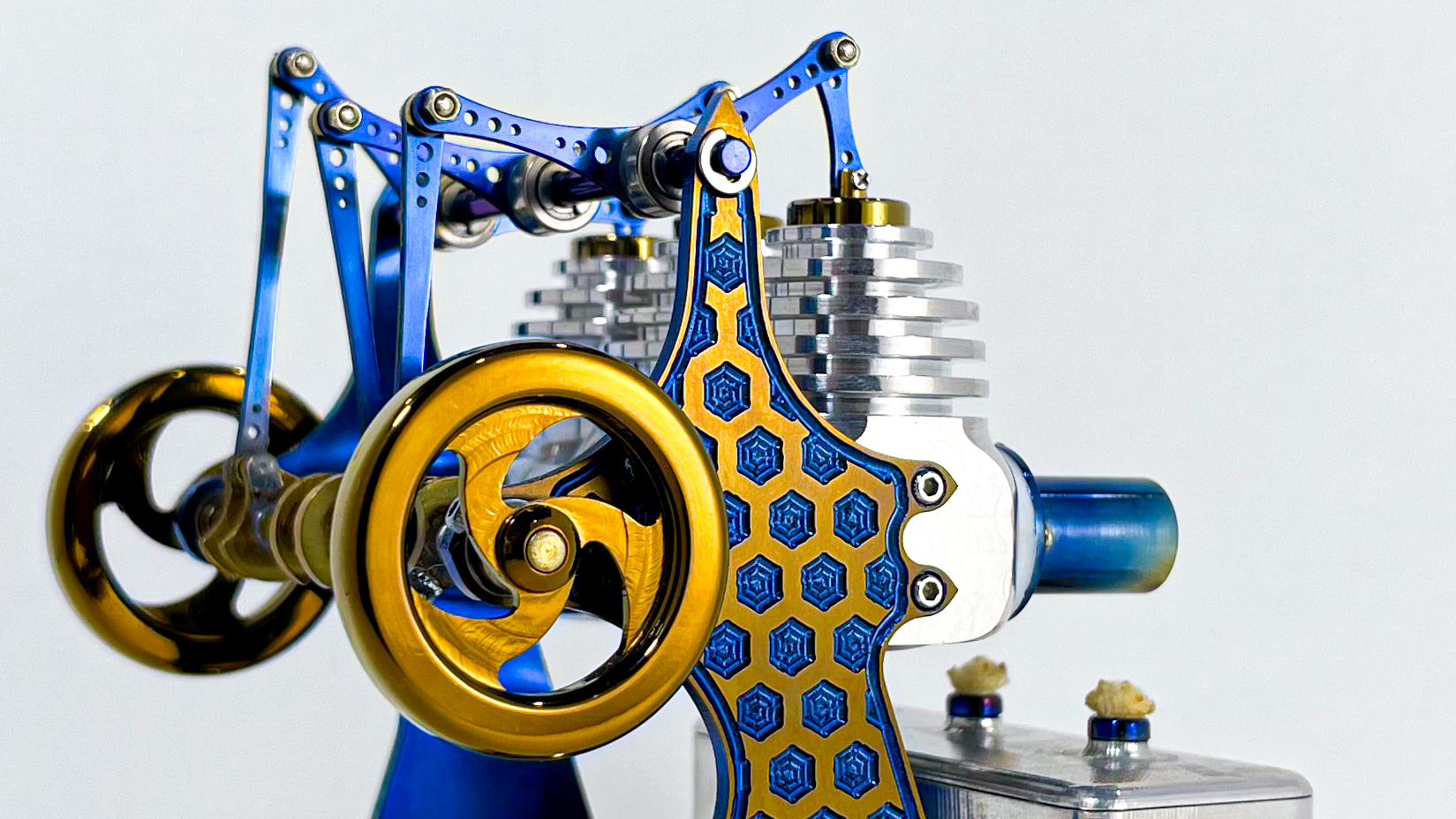 Titanium Stirling Engines