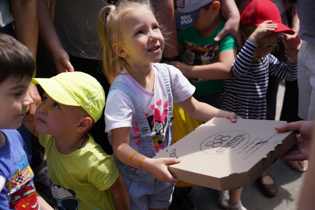 Pizza for Ukraine gallery image