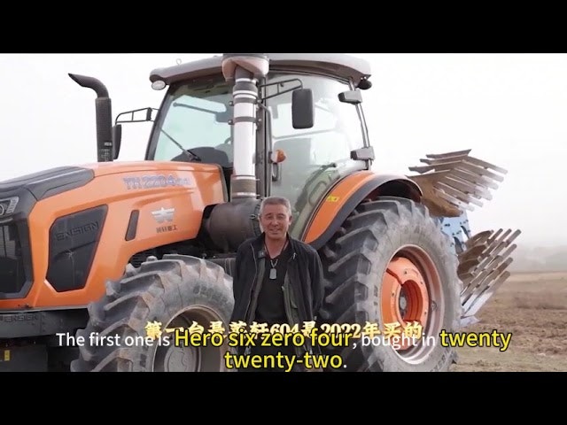 High adaptable powerful wheeled tractor gallery image