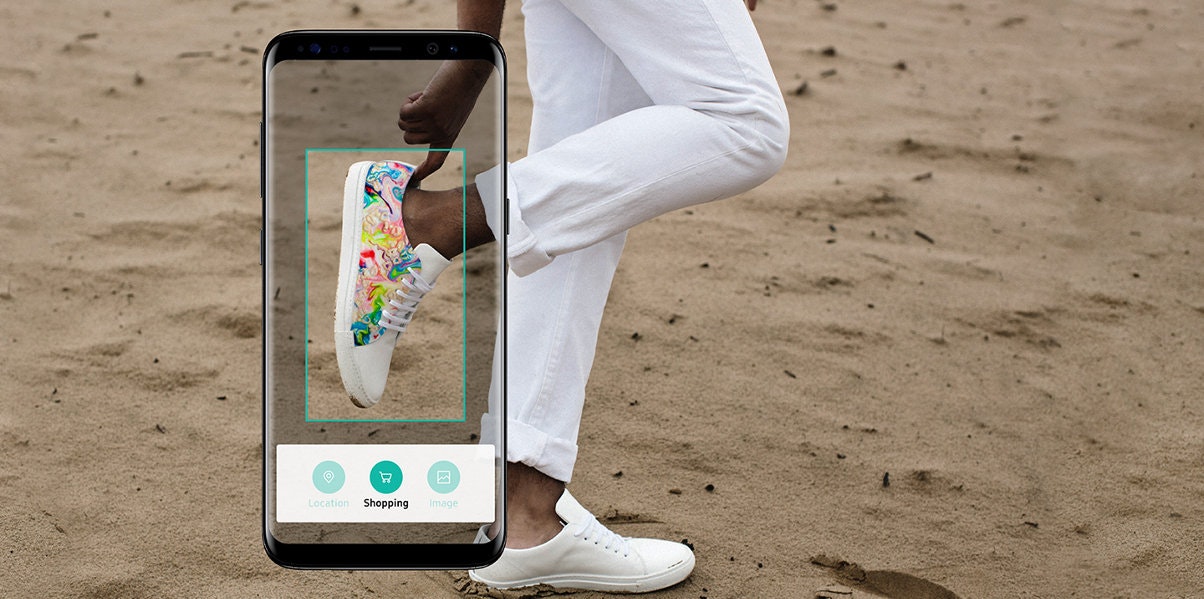 Bixby talks gallery image