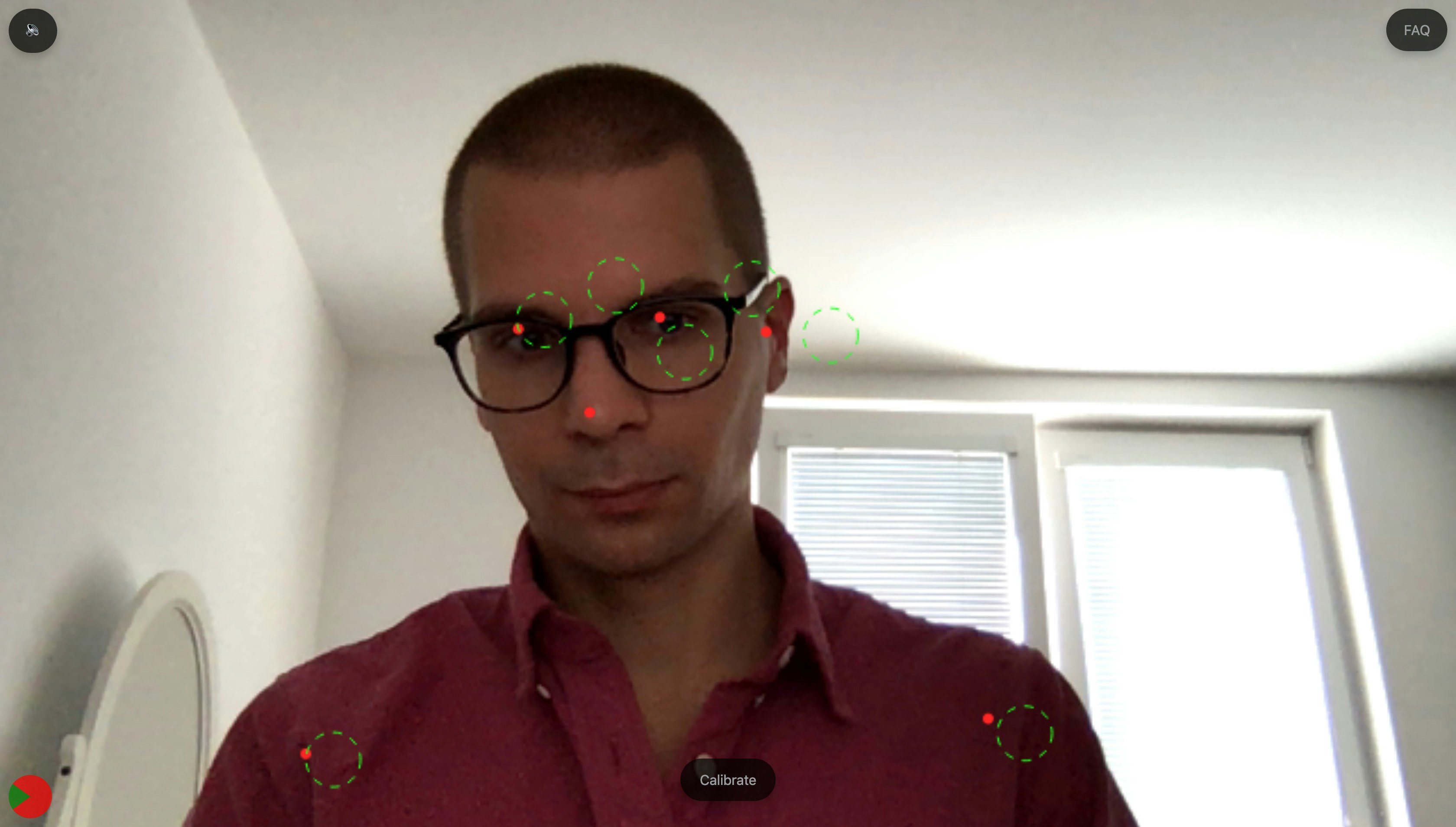 PoseAlert gallery image