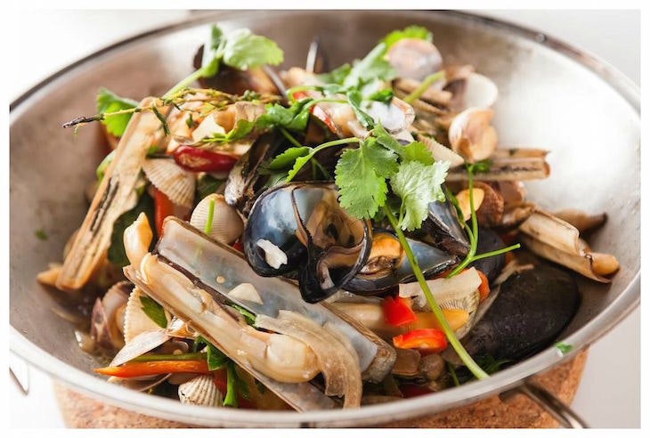 Kataplanas - Traditional Portugueses Cookware gallery image