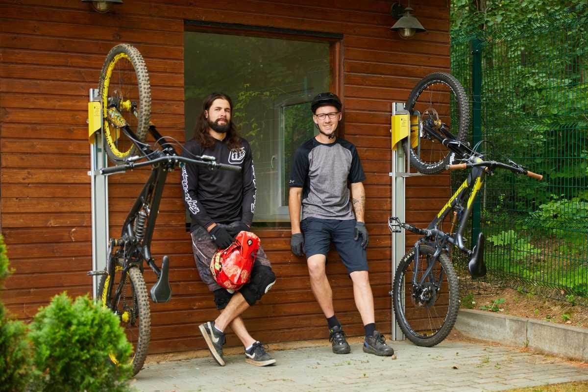 Parkis gallery image