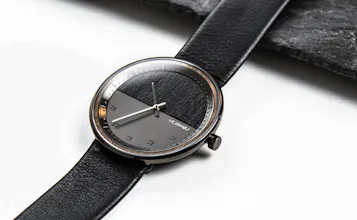 VEJRHØJ watches gallery image