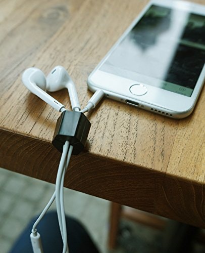 Minko Buds gallery image