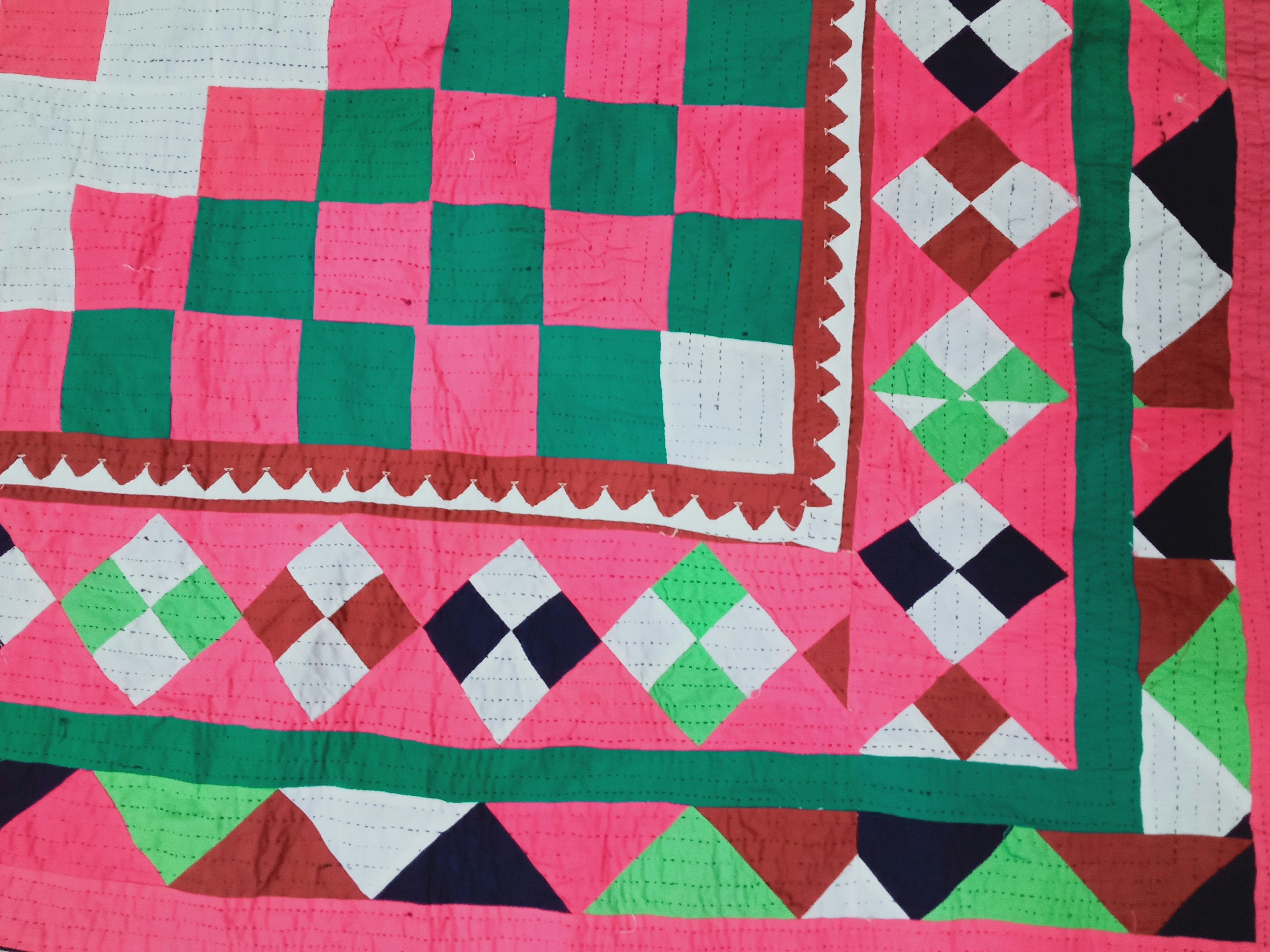 Handmade quilts gallery image