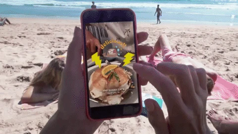 Snapchat Context Cards