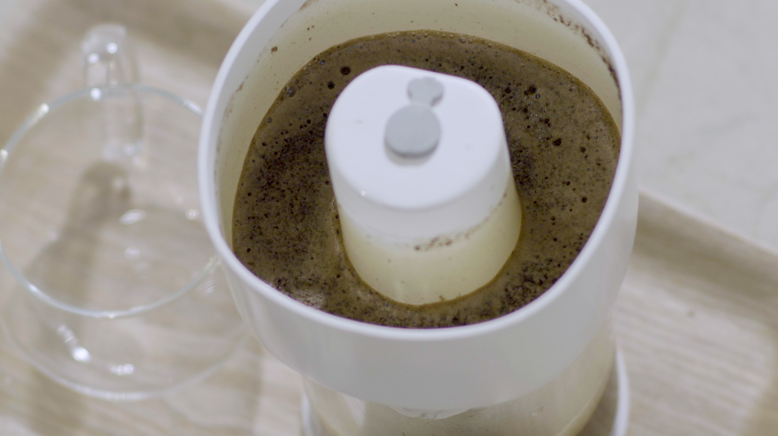 FrankOne Coffee Brewer with Vacuum Extraction Technology gallery image