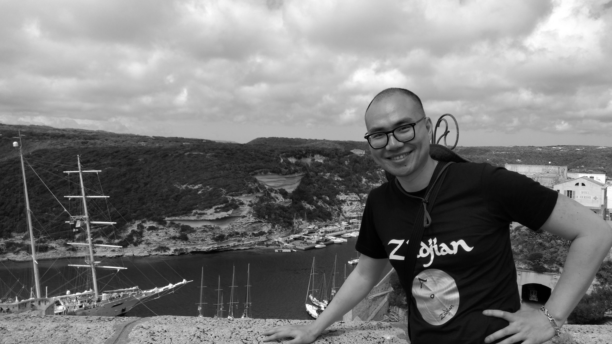 ProductHunt banner for @quoc