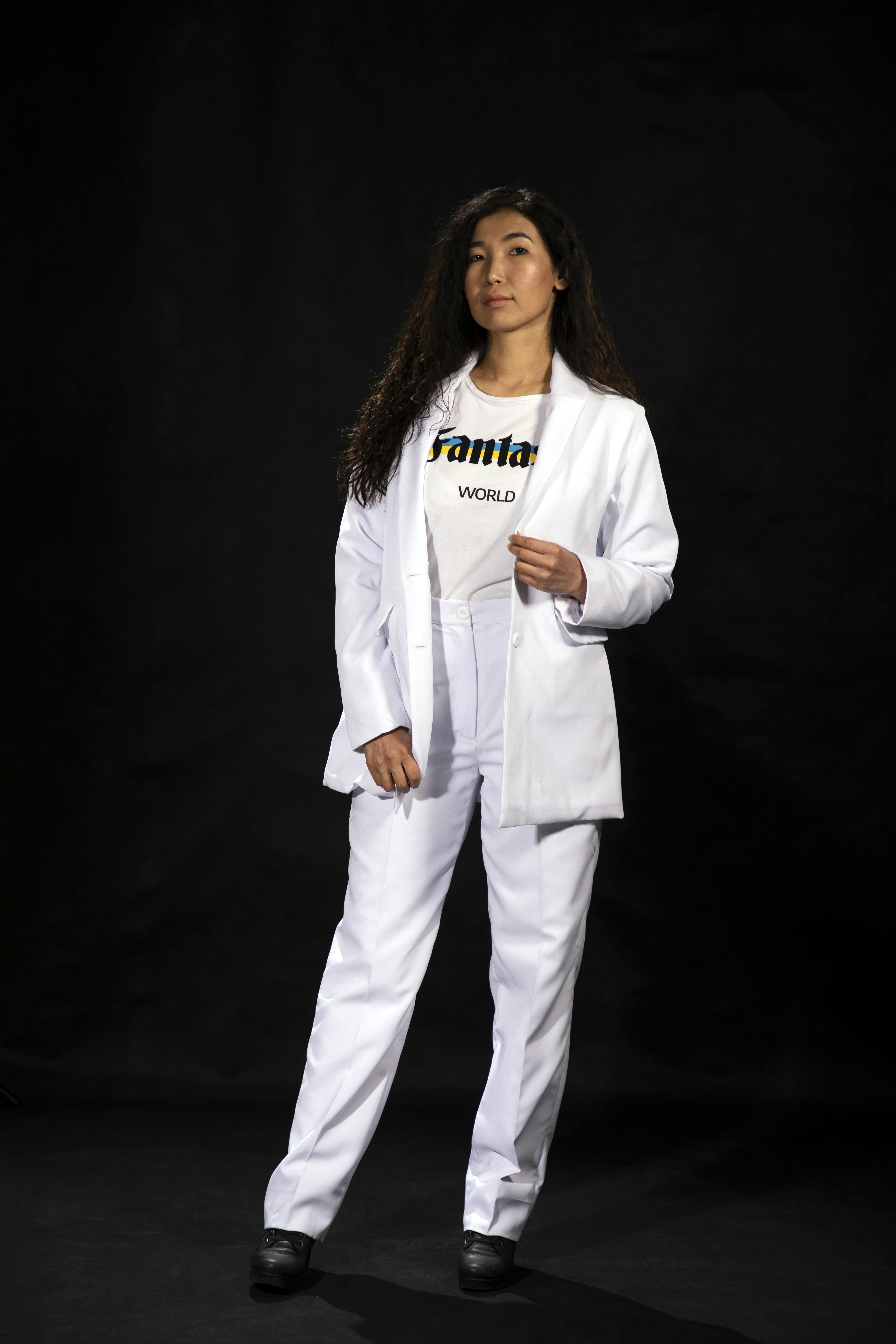 Eco blazer suit with 16 pockets