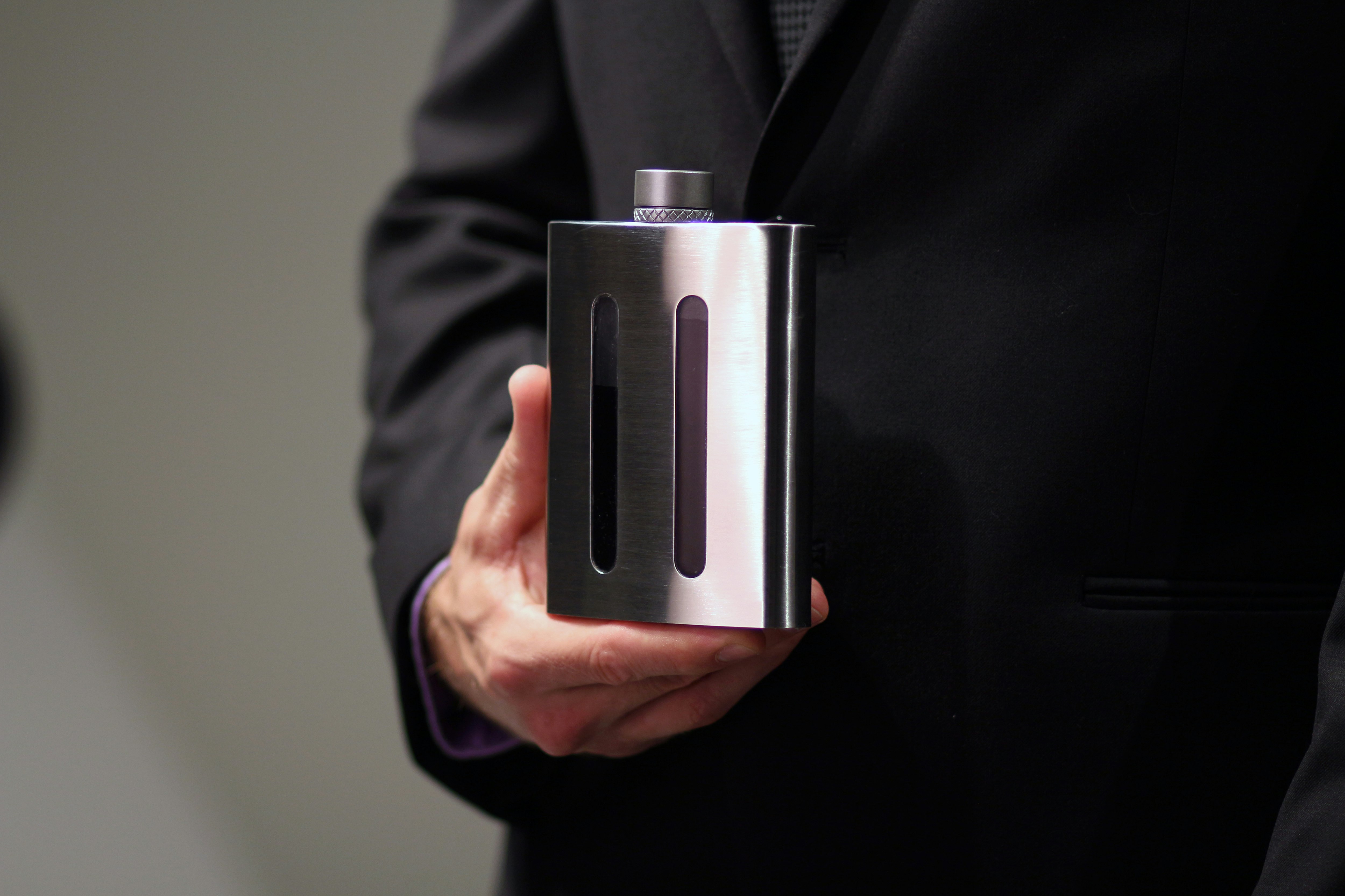 Dividere Dual Chambered Hip Flask gallery image