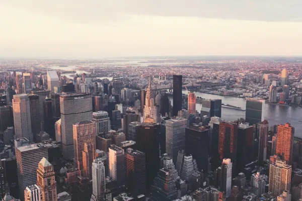[Presentation] 62 Quotes on 2017's Hottest Business Trends