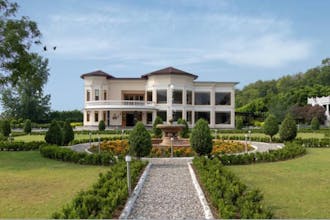 Insider Realty gallery image