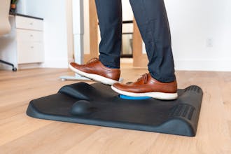 Fidgity Stand & Spin Mat gallery image